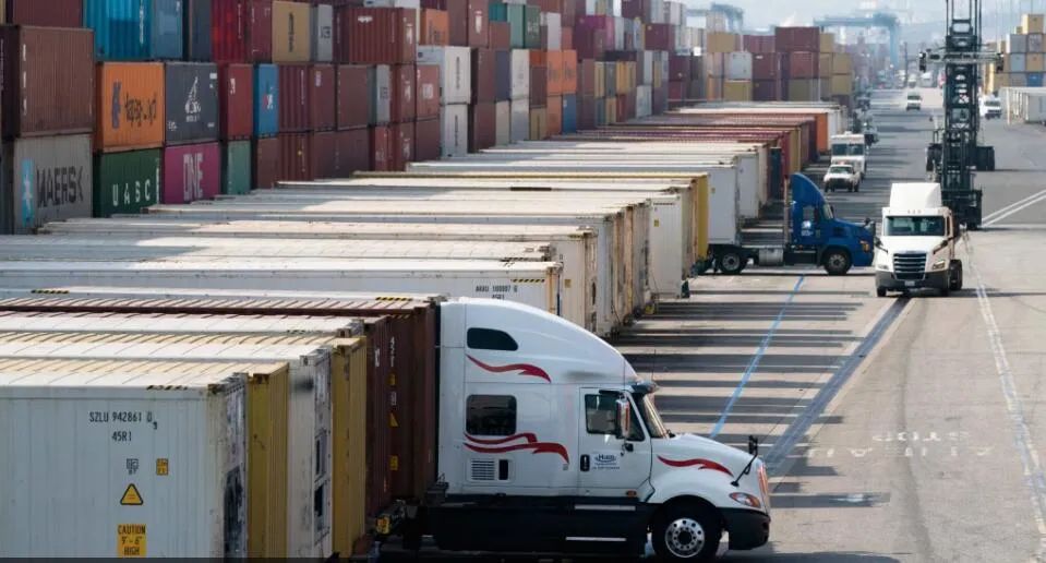 Truckers From Port of LA Protest on 110 Freeway